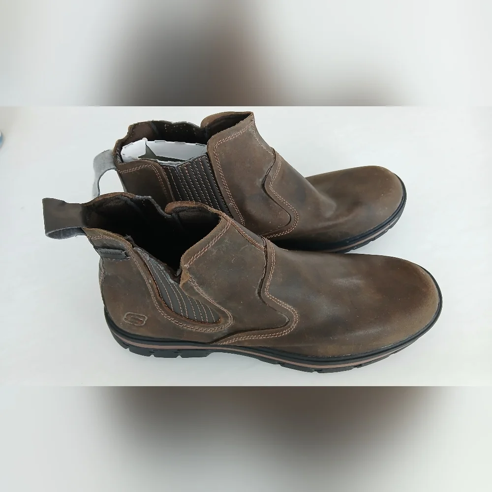 Skechers Men’s Slip‑On Leather Ankle Boots – Size 13